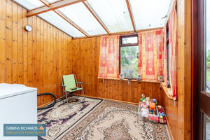 Garden Room- click for photo gallery
